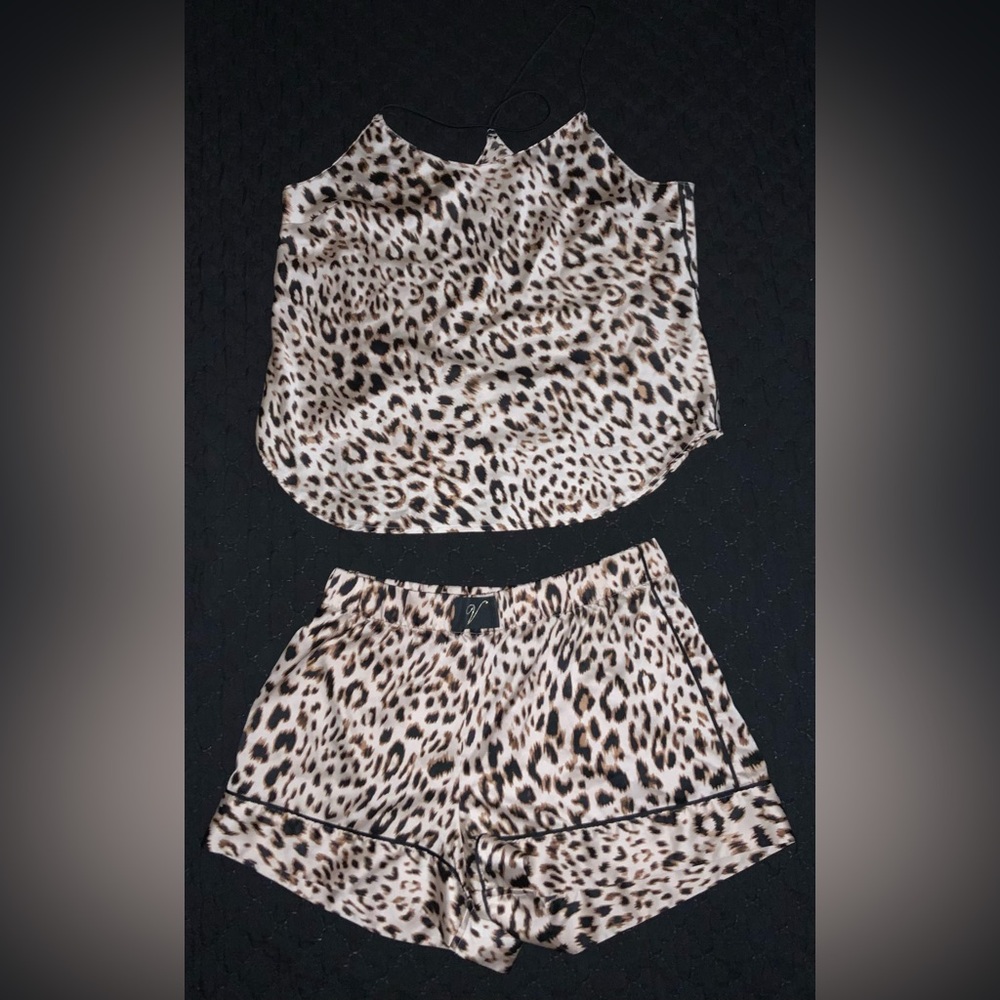 Women’s Victoria’s Secret Leopard Two Piece Set.